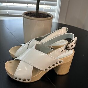 Marc Jacobs White Studded Leather Clogs Brand New Size 40 EU/ 10US MSRP ($495)